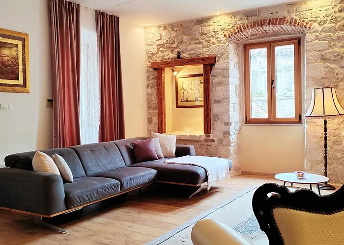 Luxury Stone Paradise Within The Walls Of The Diocletian Palace - Old Town Split