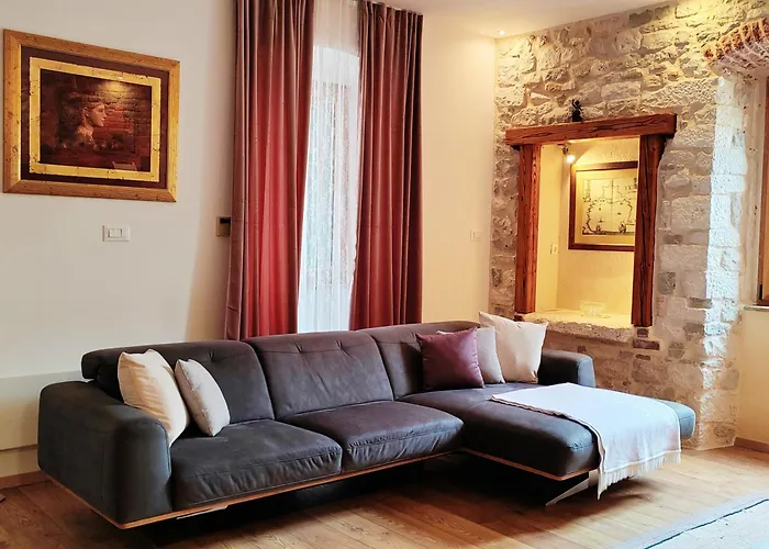 Luxury Stone Paradise Within The Walls Of The Diocletian Palace - Old Town Split