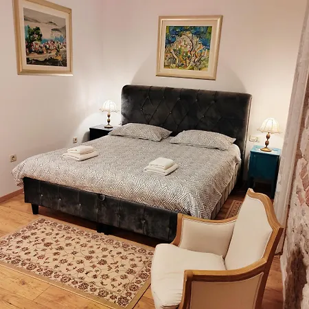 Luxury Stone Paradise Within The Walls Of The Diocletian Palace - Old Town Apartment Split